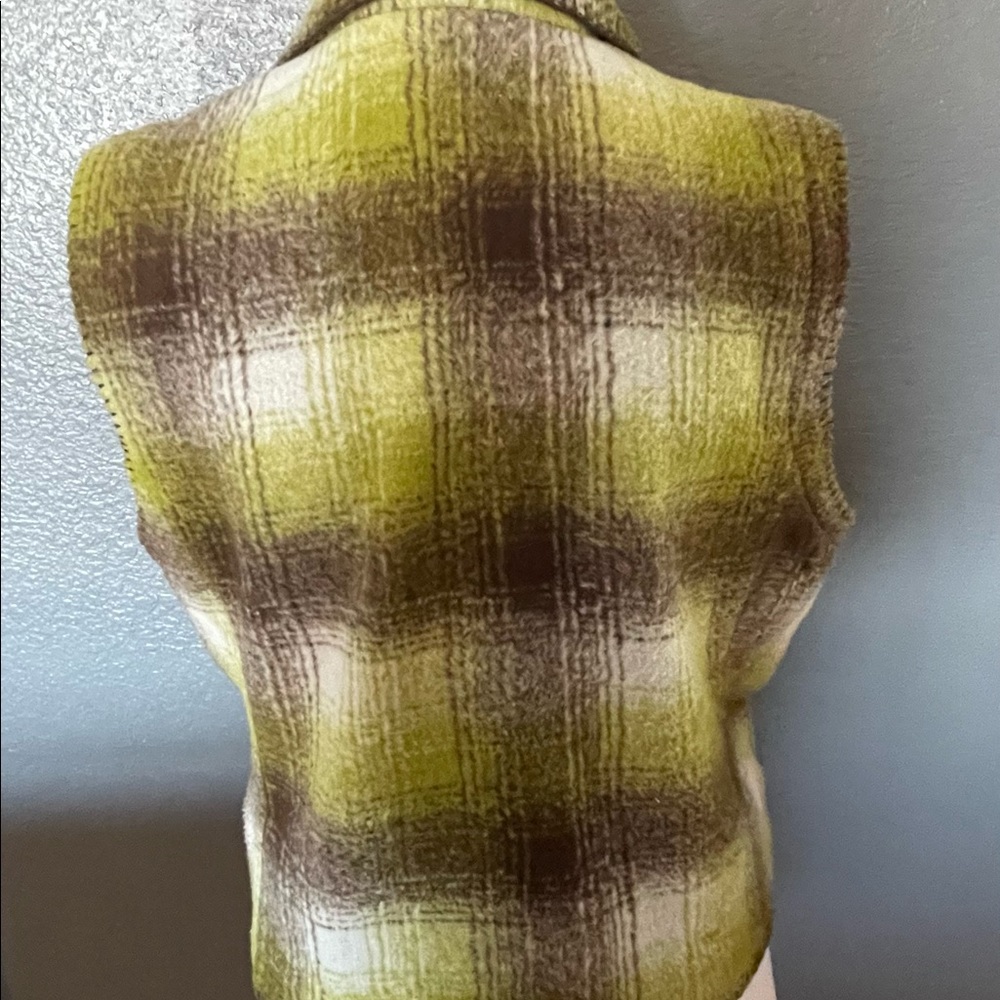 Kial Tweed Vest, Large - Picture 2 of 7